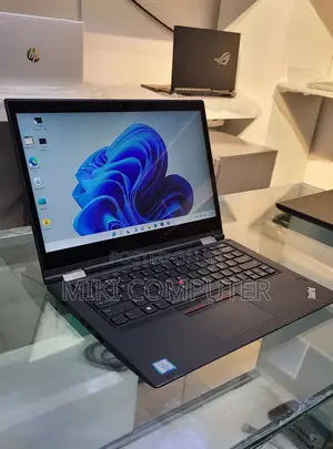 New Laptop Lenovo ThinkPad Yoga 370 16GB Intel Core i5 SSD 512GB