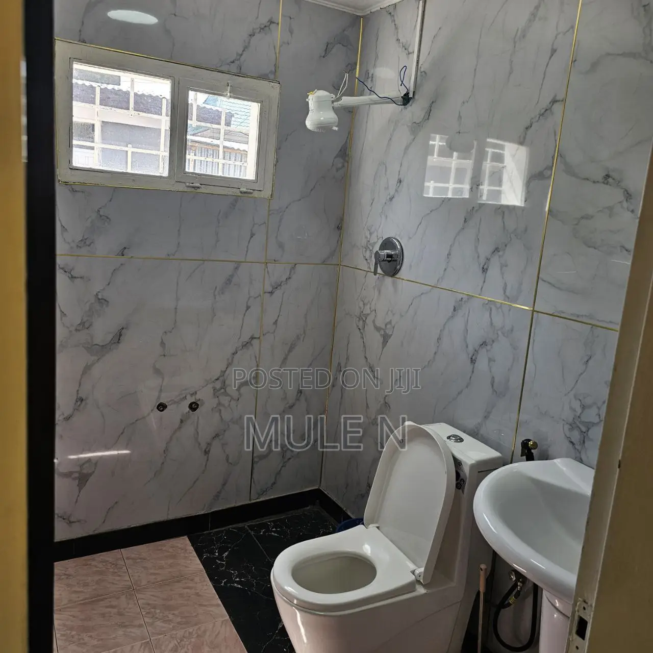 Furnished 5bdrm Villa in Ayat Zone 6, Bole for sale