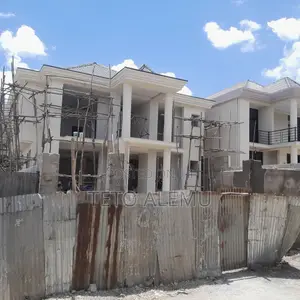 6bdrm House in የሚሸጥ ቤት መገናኛ አካባቢ, Yeka for sale
