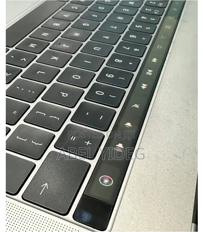Laptop Apple MacBook Pro 2016 16GB Intel Core I7 SSD 512GB