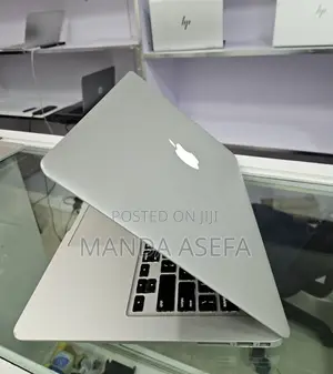 New Laptop Apple MacBook Air 2017 8GB Intel Core I5 SSD 256GB