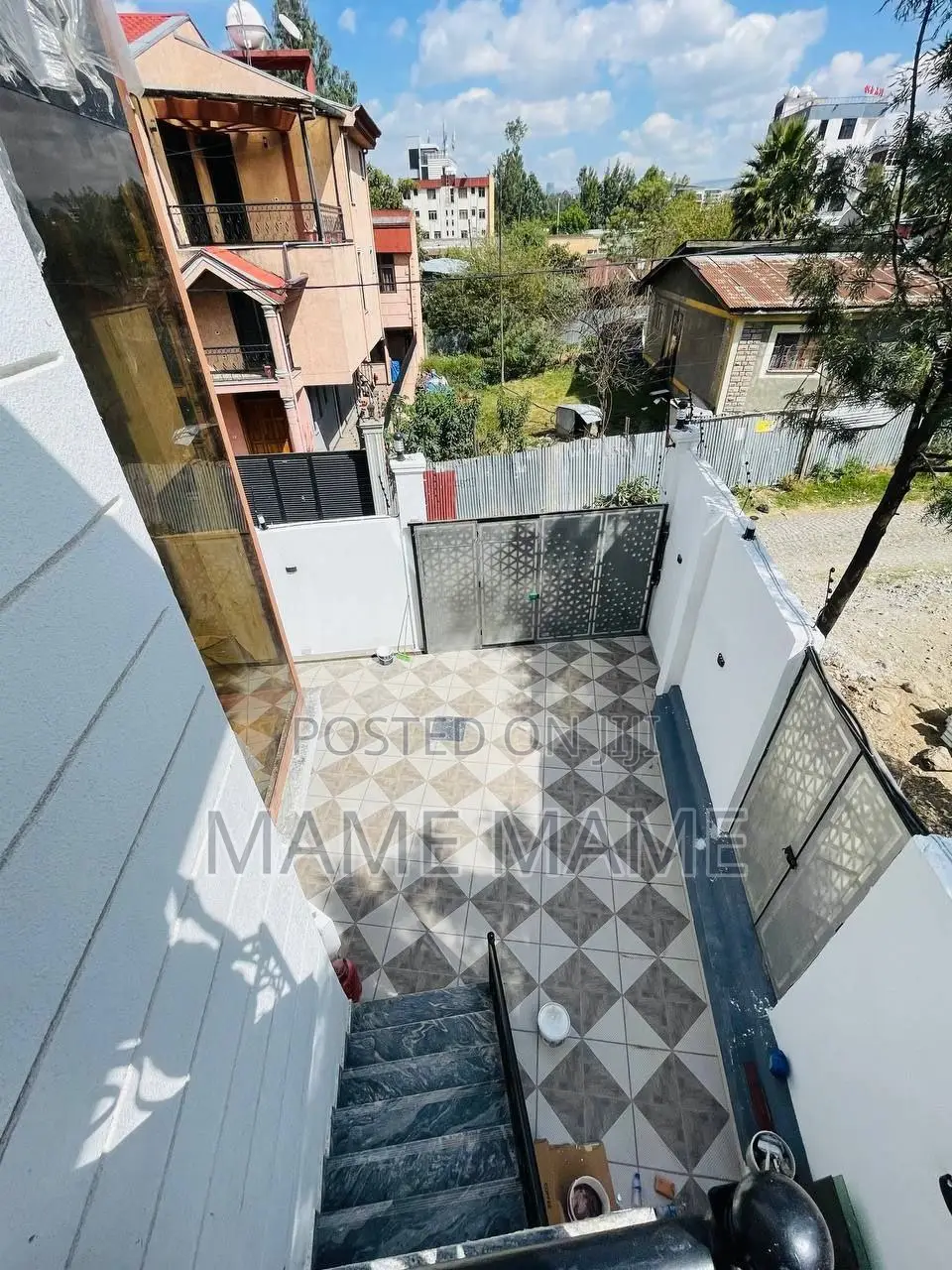 4bdrm House in Addis Abeba, Nifas Silk-Lafto for sale