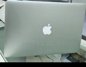 New Laptop Apple MacBook Air 2017 8GB Intel Core I5 SSD 256GB