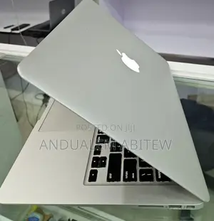 New Laptop Apple MacBook Air 2017 8GB Intel Core I5 SSD 256GB