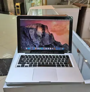 Laptop Apple MacBook Pro 2012 8GB Intel Core I5 HDD 320GB