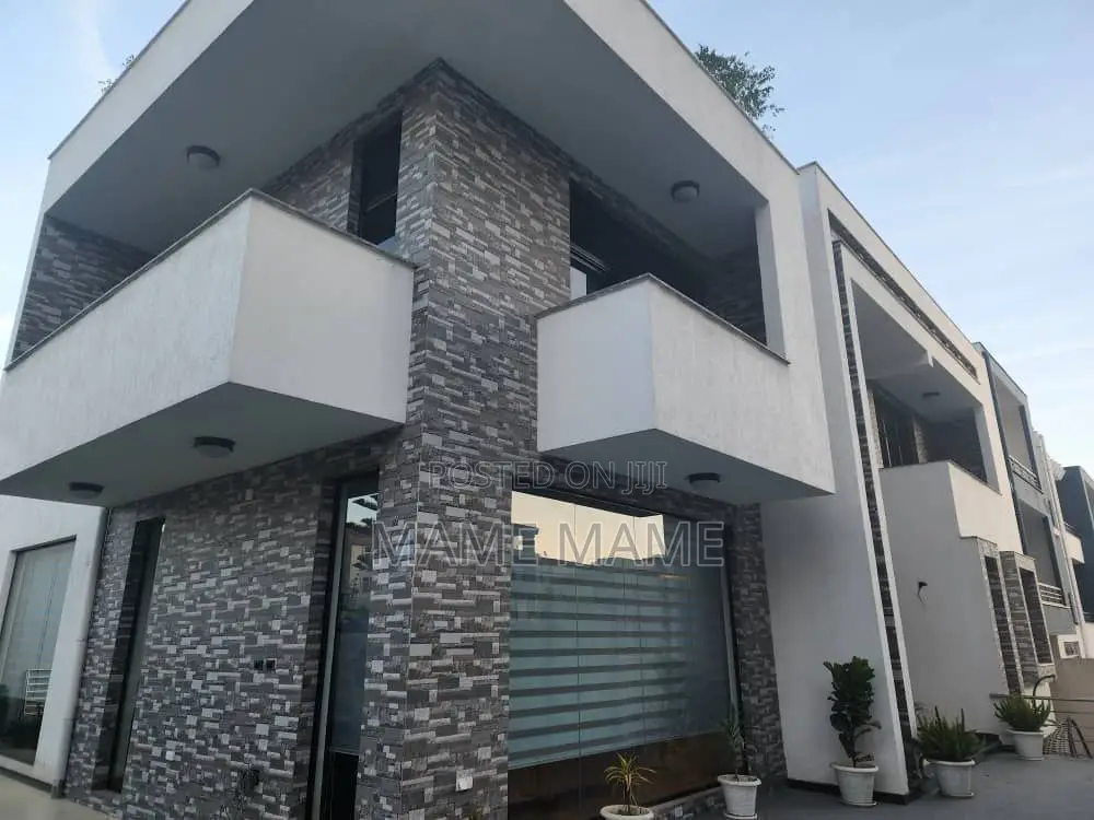 6bdrm House in Addis Abeba, Bole for sale