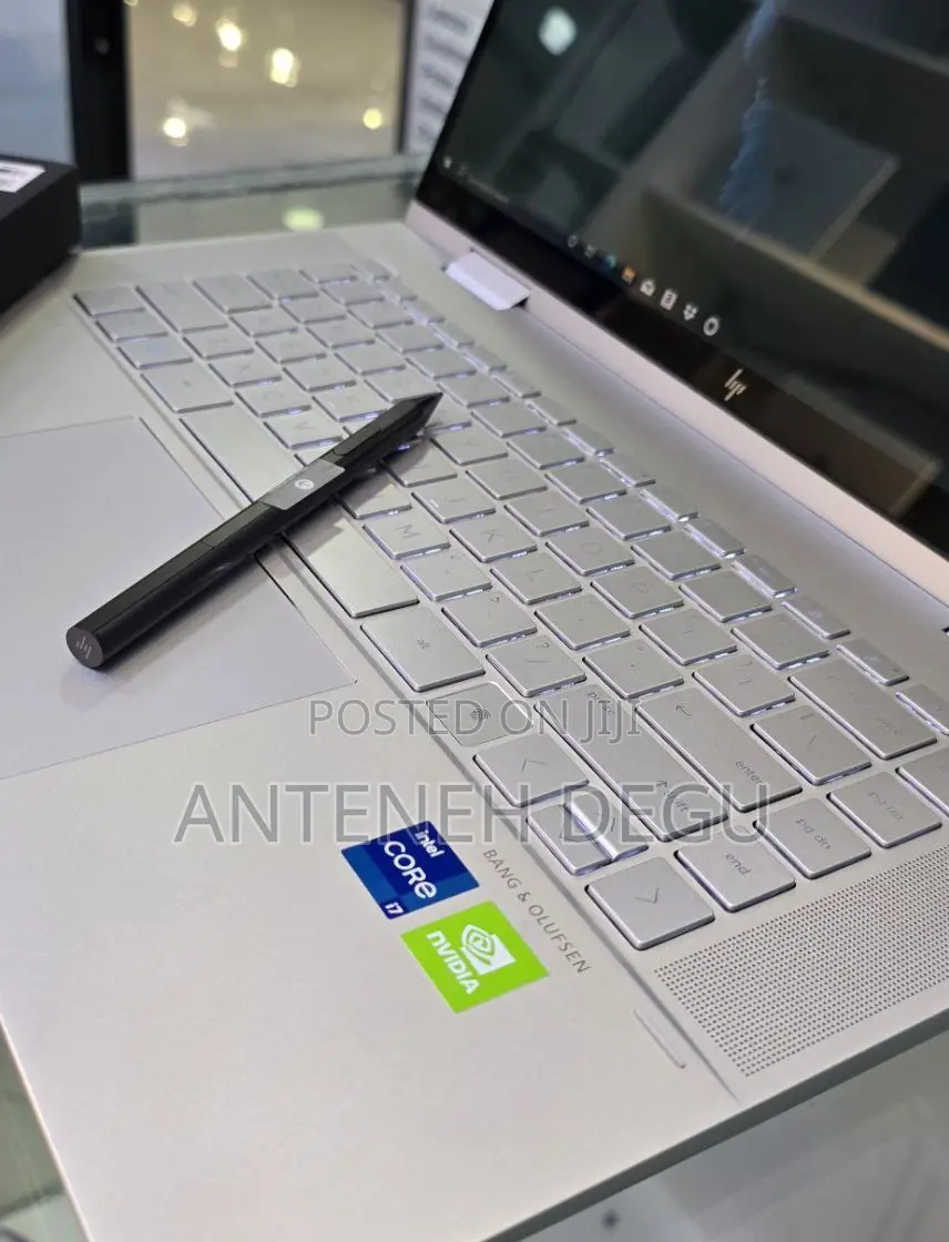 New Laptop HP Envy X360 16GB Intel Core I7 SSD 512GB