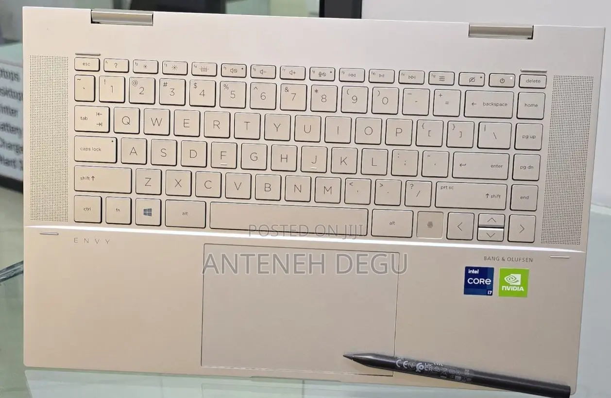 New Laptop HP Envy X360 16GB Intel Core I7 SSD 512GB
