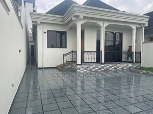 5bdrm Villa in Addis Abeba, Bole for sale