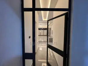 9bdrm House in Legt Afo, Bole for sale