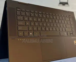 New Laptop HP Envy X360 8GB AMD Ryzen 5 SSD 512GB