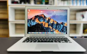 New Laptop Apple MacBook Air 2015 8GB Intel Core I7 SSD 512GB