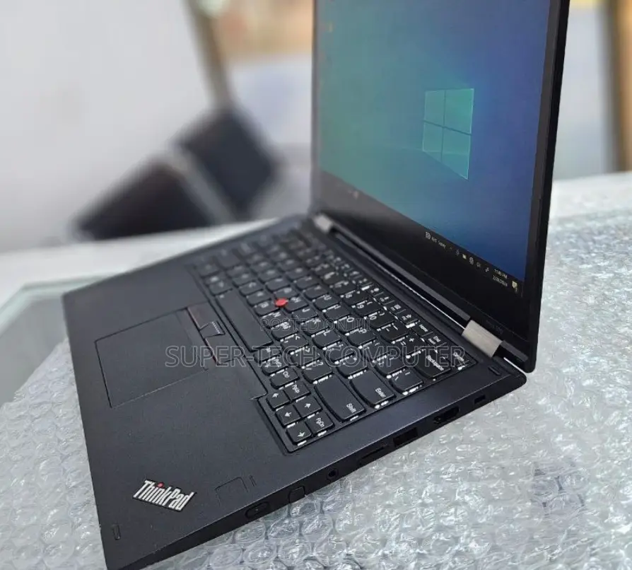 New Laptop Lenovo ThinkPad Yoga 370 8GB Intel Core I5 SSD 512GB