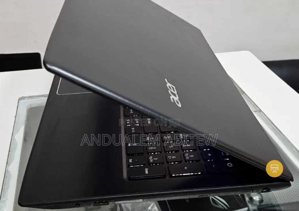 New Laptop Acer Aspire E5-773 4GB Intel Core I3 HDD 500GB