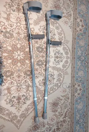 Adjustable Elbow Crutches (Saklay - Pair)