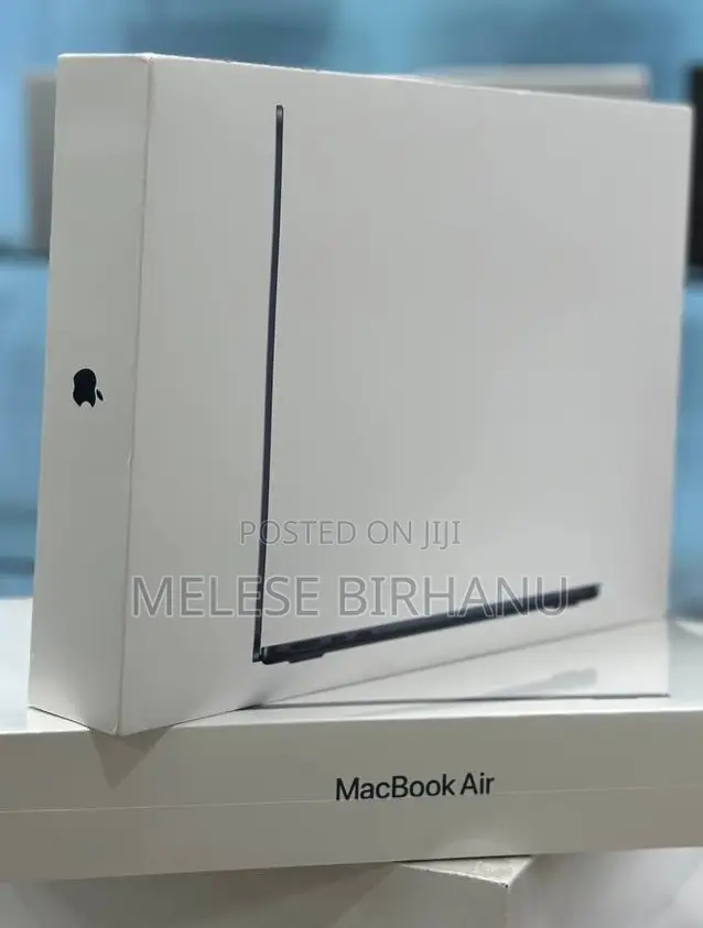 New Laptop Apple MacBook Air 2023 M2 8GB Intel Core I7 SSD 256GB