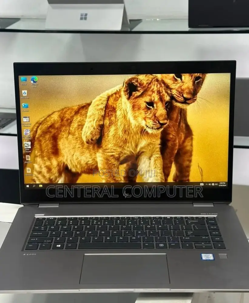 New Laptop HP ZBook Studio G5 16GB Intel Core i7 SSD 512GB