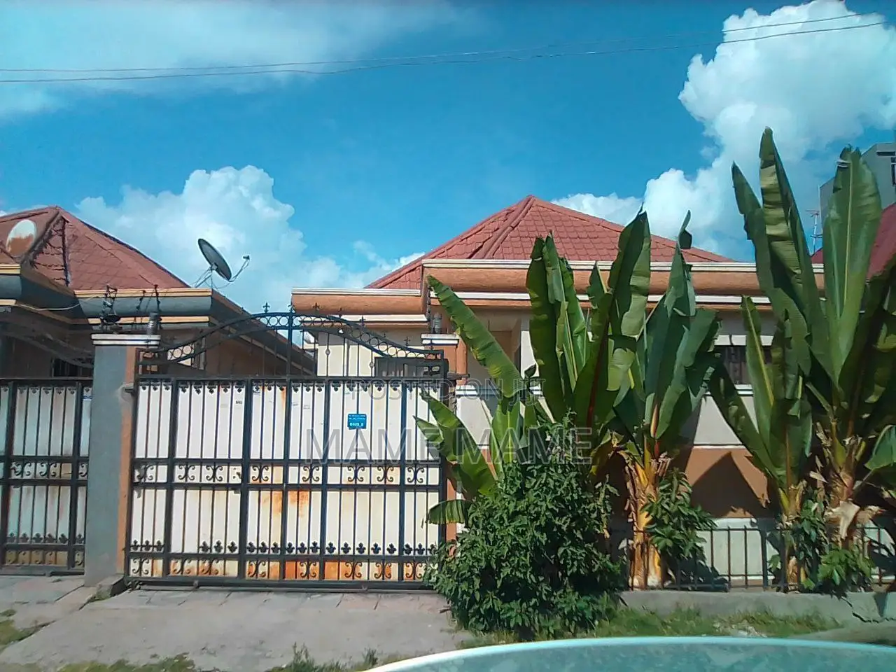 5bdrm Villa in Addis Abeba, Bole for sale