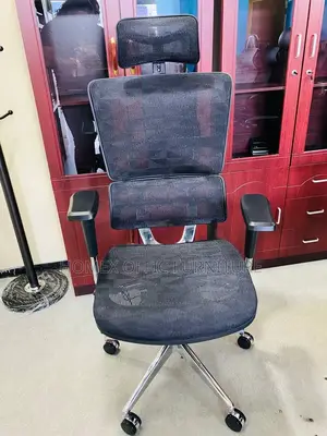 Office Manager Ergonomic Chair የቢሮ የማናጀር ኤርጎኖሚች ወንበር
