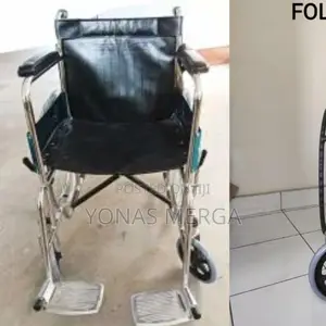 Elderly Wheelchair /ኮፈርት Wheelchair/Pre Owned Wheelchair