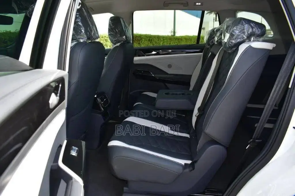 New Volkswagen ID.6 2024 White