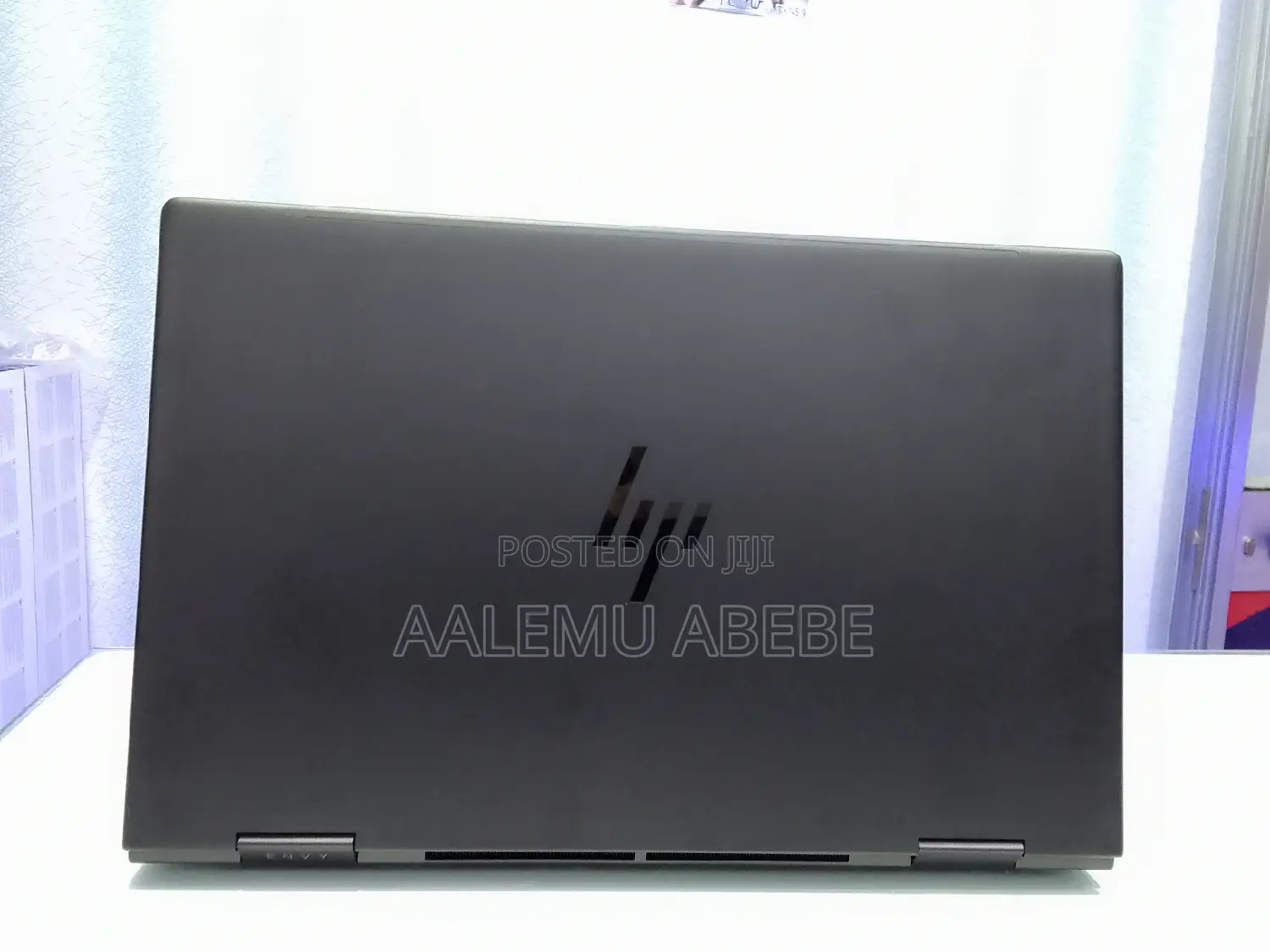 New Laptop HP Envy X360 8GB AMD Ryzen 5 SSD 512GB