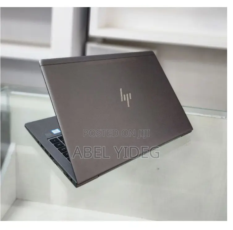 New Laptop HP ZBook Studio 16GB Intel Core I7 SSD 512GB