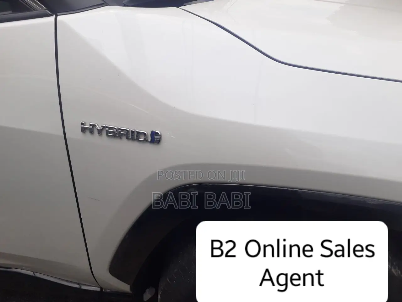 Toyota RAV4 2021 White