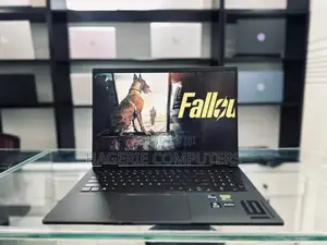 New Laptop HP Omen 15-Ce0xx 16GB Intel Core I9 SSD 512GB