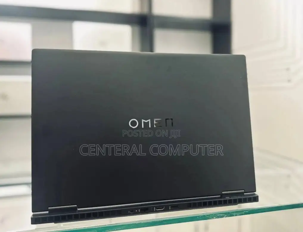 New Laptop HP 14-Dq2031tg 16GB Intel Core I9 SSD 1T