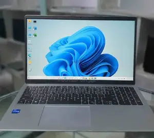New Laptop Dell Inspiron 15 16GB Intel Core I5 SSD 512GB
