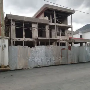 5bdrm House in Addis Abeba, Bole for sale
