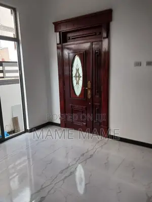 5bdrm Villa in Addis Abeba, Bole for sale