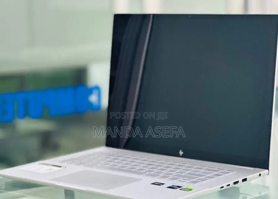 New Laptop HP Envy 14 32GB Intel Core I9 SSD 2T