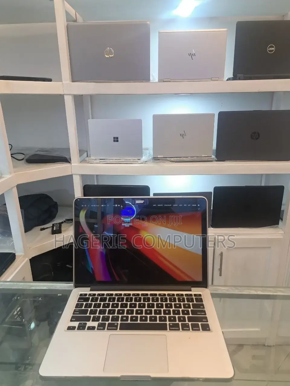 New Laptop Apple MacBook Pro 2013 8GB Intel Core i5 SSD 256GB