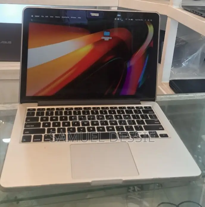 New Laptop Apple MacBook Pro 2013 8GB Intel Core I5 SSD 256GB
