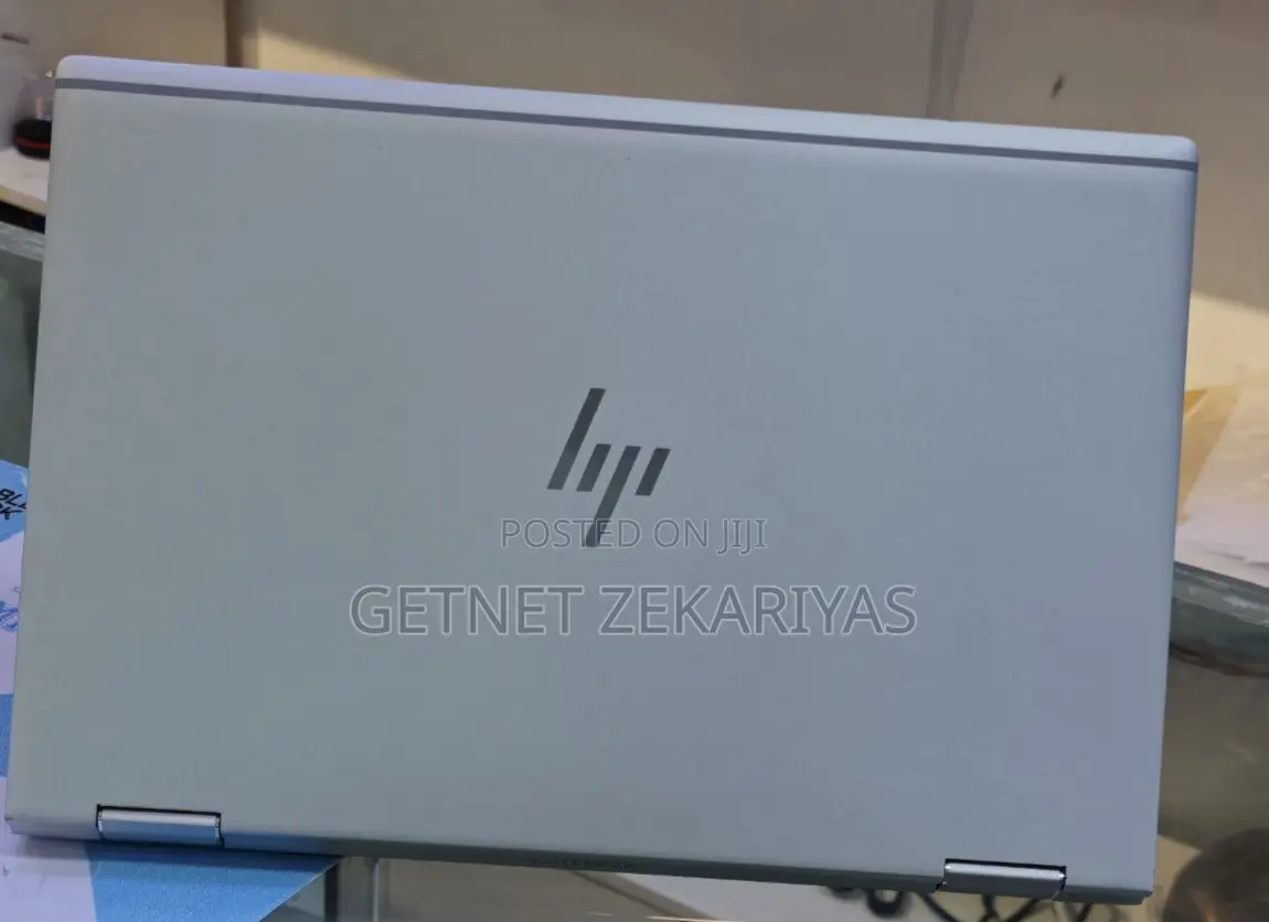 New Laptop HP Spectre 16GB Intel Core I5 SSD 512GB