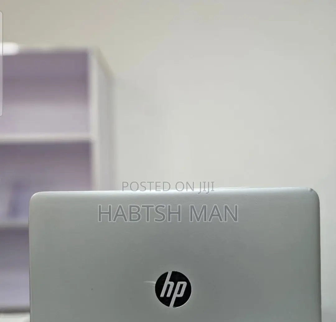 New Laptop HP EliteBook 840 8GB Intel Core i5 SSD 256GB