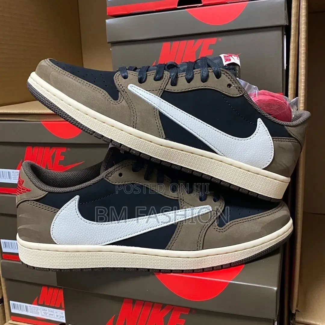 Air Jordan 1 Low Travis Scott Dunk