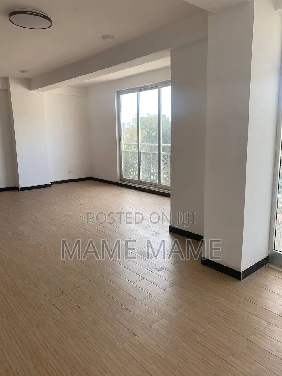 5bdrm Duplex in Addis Abeba, Bole for rent