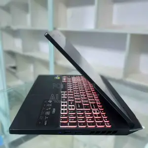 New Laptop Acer Predator 17 X 16GB Intel Core i9 SSD 512GB