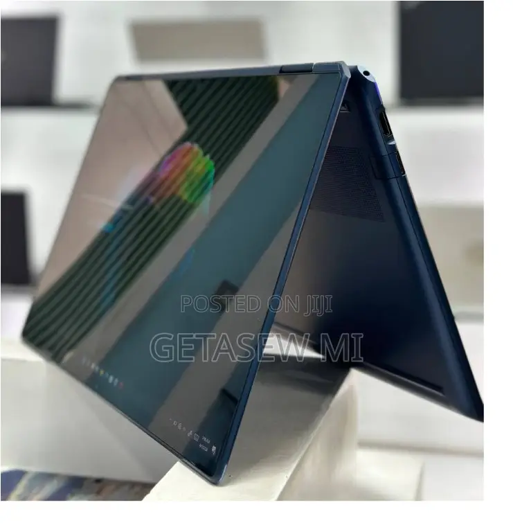 New Laptop HP Spectre X360 16GB Intel Core I7 SSD 512GB