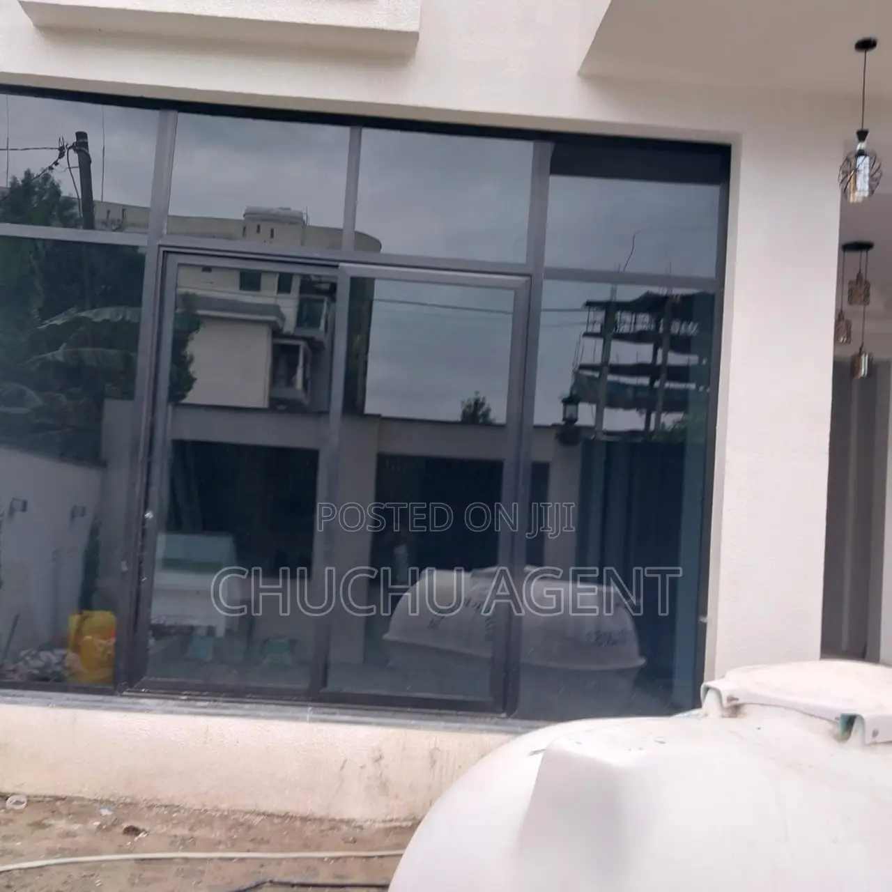 6bdrm Townhouse/Terrace in Bole for sale