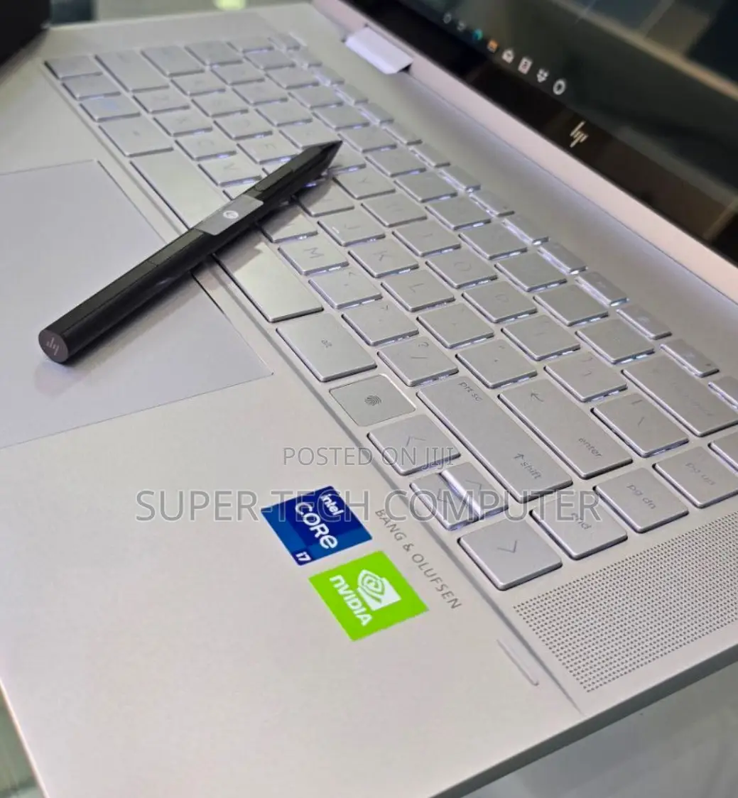 New Laptop HP Envy X360 16GB Intel Core I7 SSD 512GB