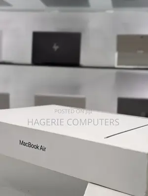 New Laptop Apple MacBook Air 2022 M2 8GB Apple M2 SSD 256GB