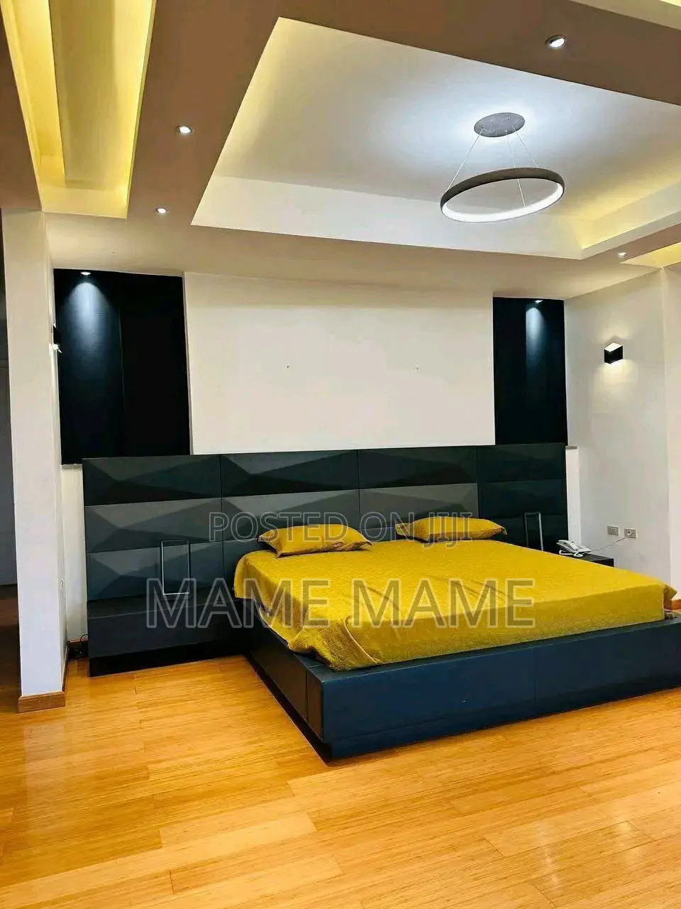 8bdrm House in Addis Abeba, Bole for sale