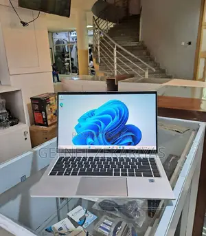 New Laptop HP Spectre 16GB Intel Core I7 SSD 512GB