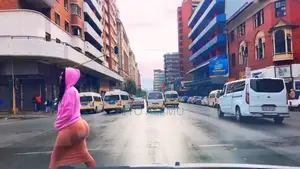 የሚሸጥ ቦታ ቦሌ ኤድናሞል ዋና አስፓልት