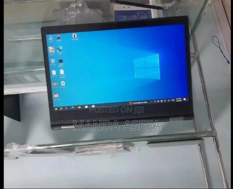 New Laptop Lenovo ThinkPad Yoga 370 8GB Intel Core i5 SSD 512GB