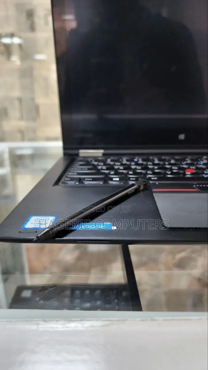 New Laptop Lenovo Yoga 260 16GB Intel Core I7 SSD 512GB